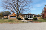 1146 GRANT ST, a Contemporary, built in Beloit, Wisconsin in 1955.