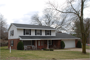 302 RIVERVIEW CT, a Colonial Revival/Georgian Revival house, built in Portage, Wisconsin in 1965.