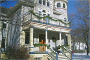 947 DIVISION ST, a Queen Anne house, built in La Crosse, Wisconsin in 1895.