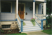 947 DIVISION ST, a Queen Anne house, built in La Crosse, Wisconsin in 1895.