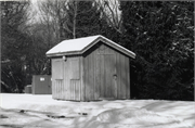 1800 N SWAN BLVD, a NA (unknown or not a building) park, built in Wauwatosa, Wisconsin in 1926.
