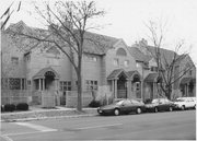 302-310 N PINCKNEY ST, a Other Vernacular apartment/condominium, built in Madison, Wisconsin in 1985.