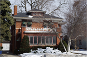 3512 WASHINGTON AVE, a Prairie School house, built in Racine, Wisconsin in 1922.