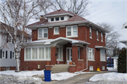 3610 WASHINGTON AVE, a American Foursquare house, built in Racine, Wisconsin in 1920.