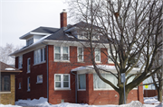 3500 WASHINGTON AVE, a American Foursquare house, built in Racine, Wisconsin in 1922.