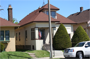 2918 W GREENFIELD AVE, a Bungalow house, built in Milwaukee, Wisconsin in 1917.