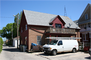 2704 W GREENFIELD AVE (Part of 1341-43 S LAYTON BLVD), a Side Gabled carriage house, built in Milwaukee, Wisconsin in 1907.