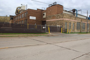 1521 W BRUCE ST, a Commercial Vernacular industrial bldg/manufacturing facility, built in Milwaukee, Wisconsin in 1910.