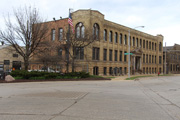 1640 W BRUCE ST, a Neoclassical/Beaux Arts small office building, built in Milwaukee, Wisconsin in 1900.