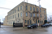 818-820 S WATER ST, a Commercial Vernacular warehouse, built in Milwaukee, Wisconsin in 1900.