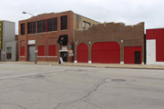 1500 W NATIONAL AVE, a Twentieth Century Commercial industrial bldg/manufacturing facility, built in Milwaukee, Wisconsin in 1920.