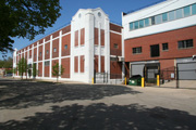 1707 E NORTH AVE, a Astylistic Utilitarian Building industrial bldg/manufacturing facility, built in Milwaukee, Wisconsin in 1962.