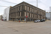 1133 W PIERCE ST (AKA 710 S 12TH ST), a Astylistic Utilitarian Building industrial bldg/manufacturing facility, built in Milwaukee, Wisconsin in 1902.
