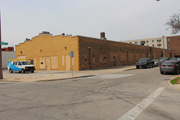 763 N 37TH ST 763 N 37TH ST, a Astylistic Utilitarian Building warehouse, built in Milwaukee, Wisconsin in 1946.