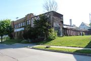 2880 N 30TH ST, a Other Vernacular industrial bldg/manufacturing facility, built in Milwaukee, Wisconsin in 1920.