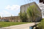 1526 N 31ST ST, a Astylistic Utilitarian Building industrial bldg/manufacturing facility, built in Milwaukee, Wisconsin in 1920.