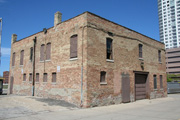 1137 N 4TH ST, a Astylistic Utilitarian Building industrial building, built in Milwaukee, Wisconsin in 1870.