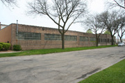 3860 N Palmer St, a Astylistic Utilitarian Building industrial bldg/manufacturing facility, built in Milwaukee, Wisconsin in 1915.