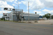 4722 N 28th St (previously recorded as 4715 N 27th St), a Astylistic Utilitarian Building industrial bldg/manufacturing facility, built in Milwaukee, Wisconsin in 1939.