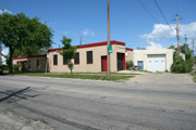 4930 N 32nd Street, a Astylistic Utilitarian Building industrial bldg/manufacturing facility, built in Milwaukee, Wisconsin in 1930.