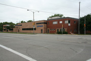 2730 W Silver Spring Rd, a Contemporary industrial bldg/manufacturing facility, built in Milwaukee, Wisconsin in 1955.