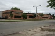 2730 W Silver Spring Rd, a Contemporary industrial bldg/manufacturing facility, built in Milwaukee, Wisconsin in 1955.