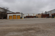 445 W OKLAHOMA AVE, a Astylistic Utilitarian Building industrial bldg/manufacturing facility, built in Milwaukee, Wisconsin in 1900.