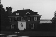 220 N PROSPECT AVE, a Colonial Revival/Georgian Revival house, built in Madison, Wisconsin in 1923.