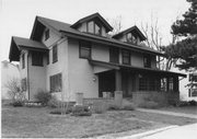 10 VISTA RD, a Craftsman house, built in Madison, Wisconsin in 1913.