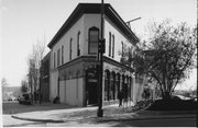 105 W MAIN ST, a Early Gothic Revival retail building, built in Madison, Wisconsin in 1876.