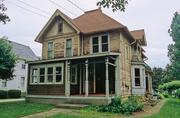 133 W LINCOLN ST, a Queen Anne house, built in Oregon, Wisconsin in 1894.