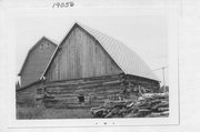 END OF SPRUCE RD N OF EVERGREEN RD, .75 MI W OF COUNTY HIGHWAY H, a Astylistic Utilitarian Building barn, built in Emery, Wisconsin in 1920.
