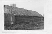 E SIDE OF RIVER RD .75 MI N OF STATE HIGHWAY 8, a Astylistic Utilitarian Building barn, built in Knox, Wisconsin in 1930.