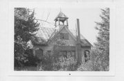 SW CNR OF CENTERVILLE RD AND BJORKLUND RD 1 MI W OF STATE HIGHWAY 13, a Cross Gabled, built in Ogema, Wisconsin in .