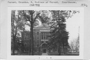 S SIDE OF E MADISON ST AT FOREST AVE, a Neoclassical/Beaux Arts courthouse, built in Crandon, Wisconsin in 1909.