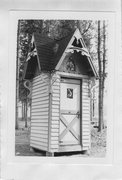 PINE RIVER RD .7 MI S OF COUNTY HIGHWAY D, a Queen Anne privy/outhouse, built in Commonwealth, Wisconsin in .
