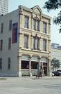 320 E CLYBOURN AVE, a Italianate large retail building, built in Milwaukee, Wisconsin in 1874.