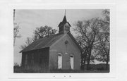AVON RD, a Front Gabled school-one to six room, built in Alma, Wisconsin in 1894.