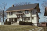 1004 SHERMAN AVE, a Prairie School house, built in Madison, Wisconsin in 1913.