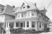 932 SPAIGHT ST, a Craftsman house, built in Madison, Wisconsin in 1906.