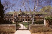 3319 N LAKE DR, a English Revival Styles house, built in Milwaukee, Wisconsin in 1914.