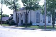 1621 CONGRESS AVE, a Neoclassical/Beaux Arts bank/financial institution, built in Oshkosh, Wisconsin in 1925.