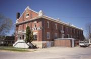 518 E WALNUT ST, a Neoclassical/Beaux Arts warehouse, built in Viroqua, Wisconsin in 1906.