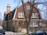 415 N CARROLL ST, a Dutch Colonial Revival house, built in Madison, Wisconsin in 1907.