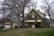 841 OAK ST 841 OAK ST, a Front Gabled house, built in Oshkosh, Wisconsin in 1920.