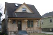 219 OXFORD AVE, a Queen Anne house, built in Oshkosh, Wisconsin in 1888.
