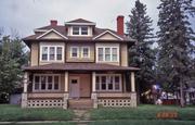 206 S VINE AVE, a American Foursquare house, built in Marshfield, Wisconsin in 1908.