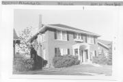2537 N GRANT BLVD, a Colonial Revival/Georgian Revival house, built in Milwaukee, Wisconsin in 1919.