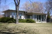 1720 MENOMINEE DR, a Ranch house, built in Oshkosh, Wisconsin in 1960.
