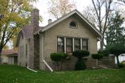 800 PARK AVE, a Bungalow house, built in South Milwaukee, Wisconsin in 1930.